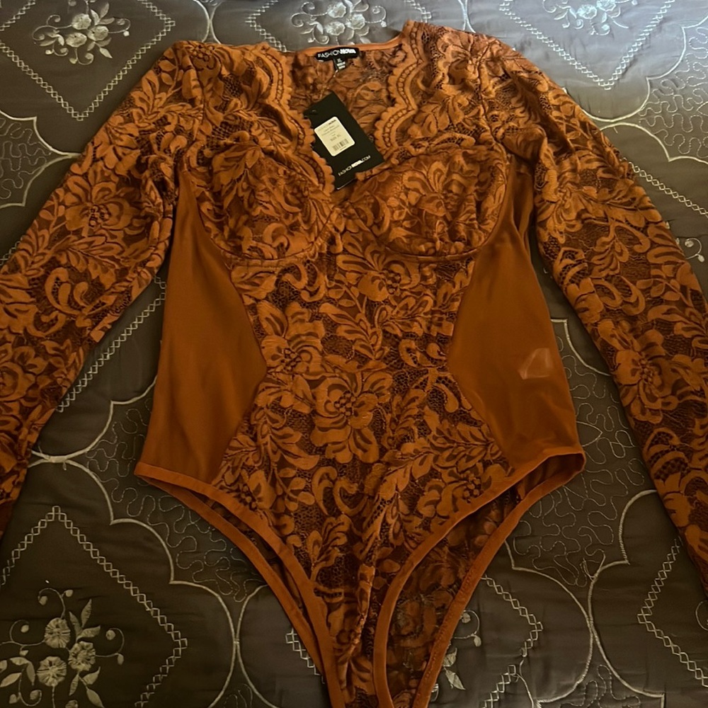 Fashion Nova Lace Bodysuit
